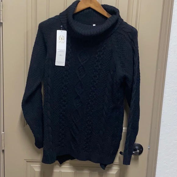 Chunky Ladies Black Sweater XL - Picture 1 of 2